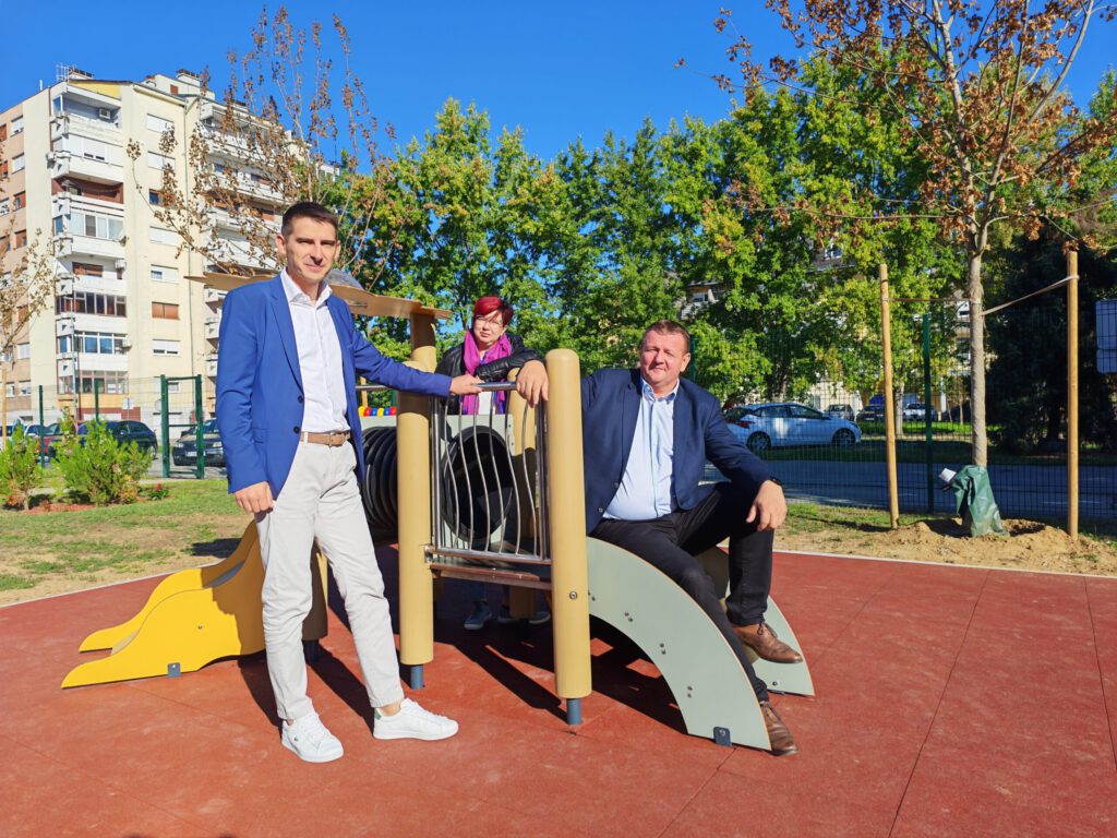 Grad Virovitica uspješno završio projekt unaprjeđenja materijalnih uvjeta u DV Cvrčak - galerija 3 Grad Virovitica uspješno završio projekt unaprjeđenja materijalnih uvjeta u DV Cvrčak