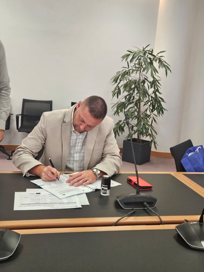 Gradskom društvu Crvenog križa Virovitica uručen Ugovor za projekt „Humanitarni paketi GDCK-a Virovitica i partnera“ vrijedan gotovo 7 milijuna eura - galerija 4 Gradskom društvu Crvenog križa Virovitica uručen Ugovor za projekt „Humanitarni paketi GDCK-a Virovitica i partnera“ vrijedan gotovo 7 milijuna eura