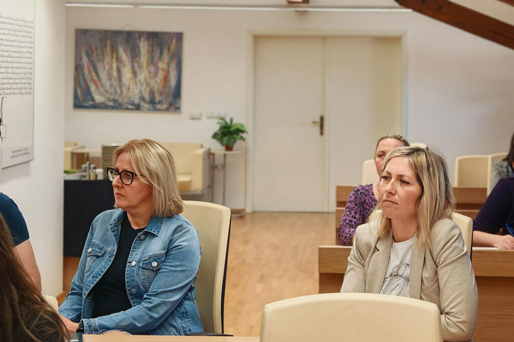 Virovitica provodi četrnaesti projekt energetske obnove javnih zgrada: Obnavlja se zgrada u Ulici M. Gupca koju koriste udruge - galerija 7 Virovitica provodi četrnaesti projekt energetske obnove javnih zgrada: Obnavlja se zgrada u Ulici M. Gupca koju koriste udruge