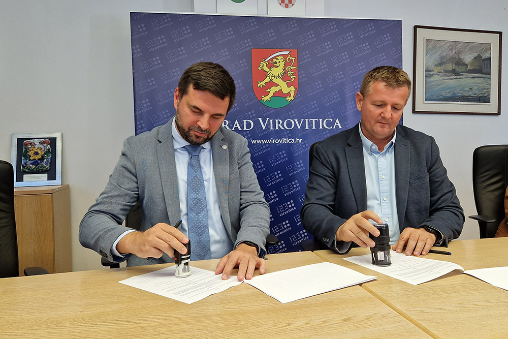 Virovitica prva u Hrvatskoj: U pilot projektu u stambenoj zgradi sav će biootpad rješavati putem mini drobilica - galerija 5 Virovitica prva u Hrvatskoj: U pilot projektu u stambenoj zgradi sav će biootpad rješavati putem mini drobilica
