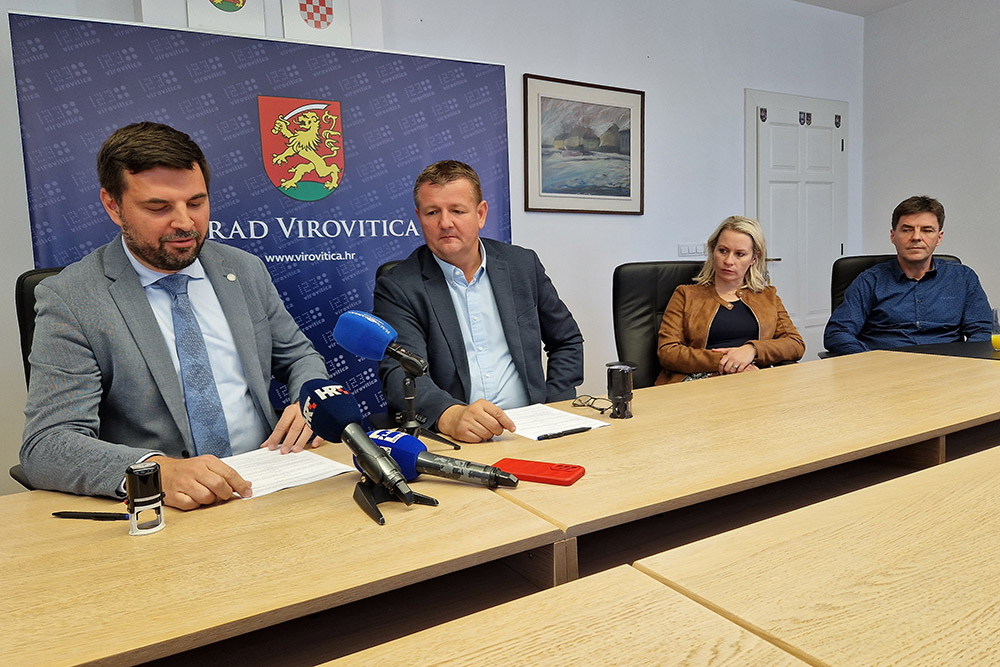 Virovitica prva u Hrvatskoj: U pilot projektu u stambenoj zgradi sav će biootpad rješavati putem mini drobilica - galerija 6 Virovitica prva u Hrvatskoj: U pilot projektu u stambenoj zgradi sav će biootpad rješavati putem mini drobilica