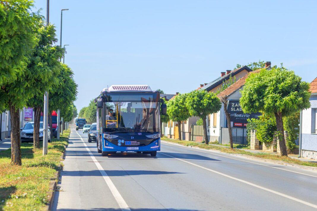 Autobus EL VTC foto kristijan toplak 14 1068x712