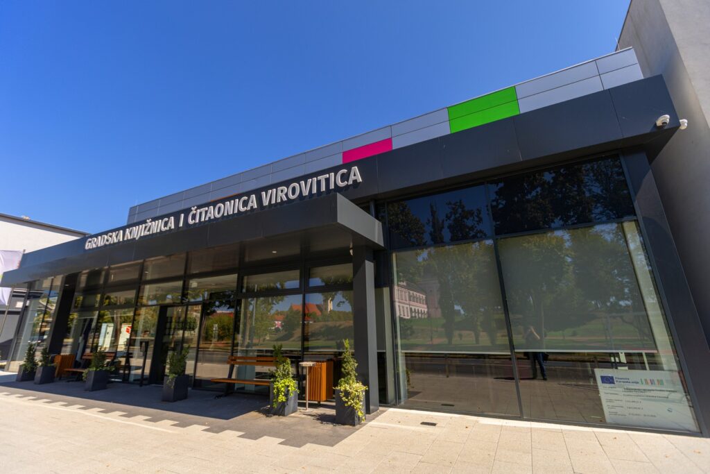 Knjiznica-VTC-foto-kristijan-toplak-2 Knjiznica VTC foto kristijan toplak
